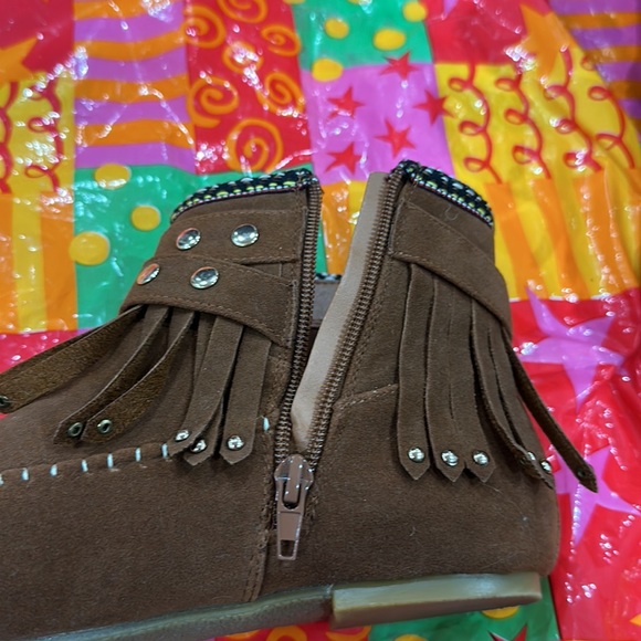 Go Jane (Kalisa) Moccasin Boots 🥾 Color - Whisky - Picture 6 of 11